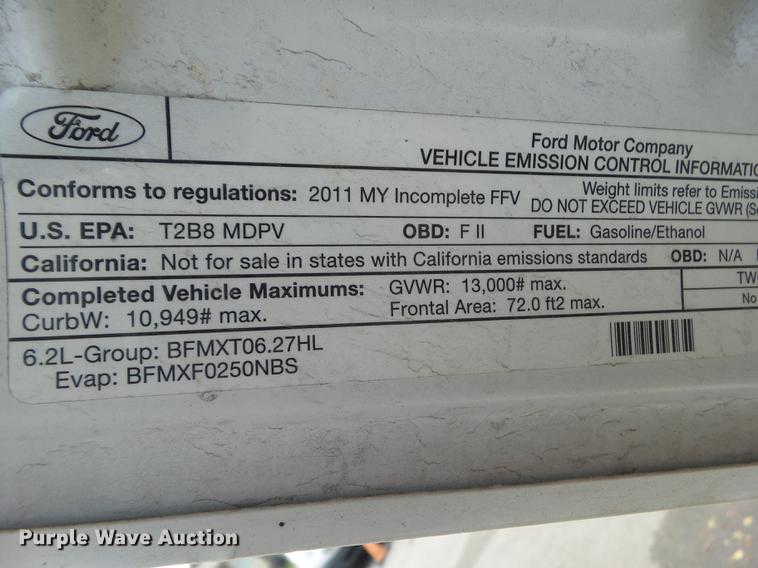 image for item L5720 2011 Ford F350 Super Duty utility bed pickup truck