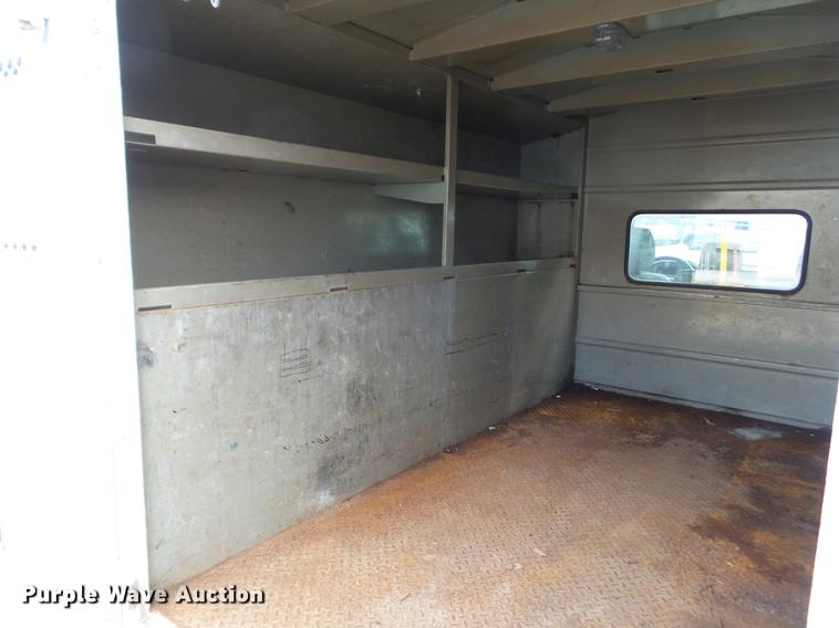 image for item L5720 2011 Ford F350 Super Duty utility bed pickup truck