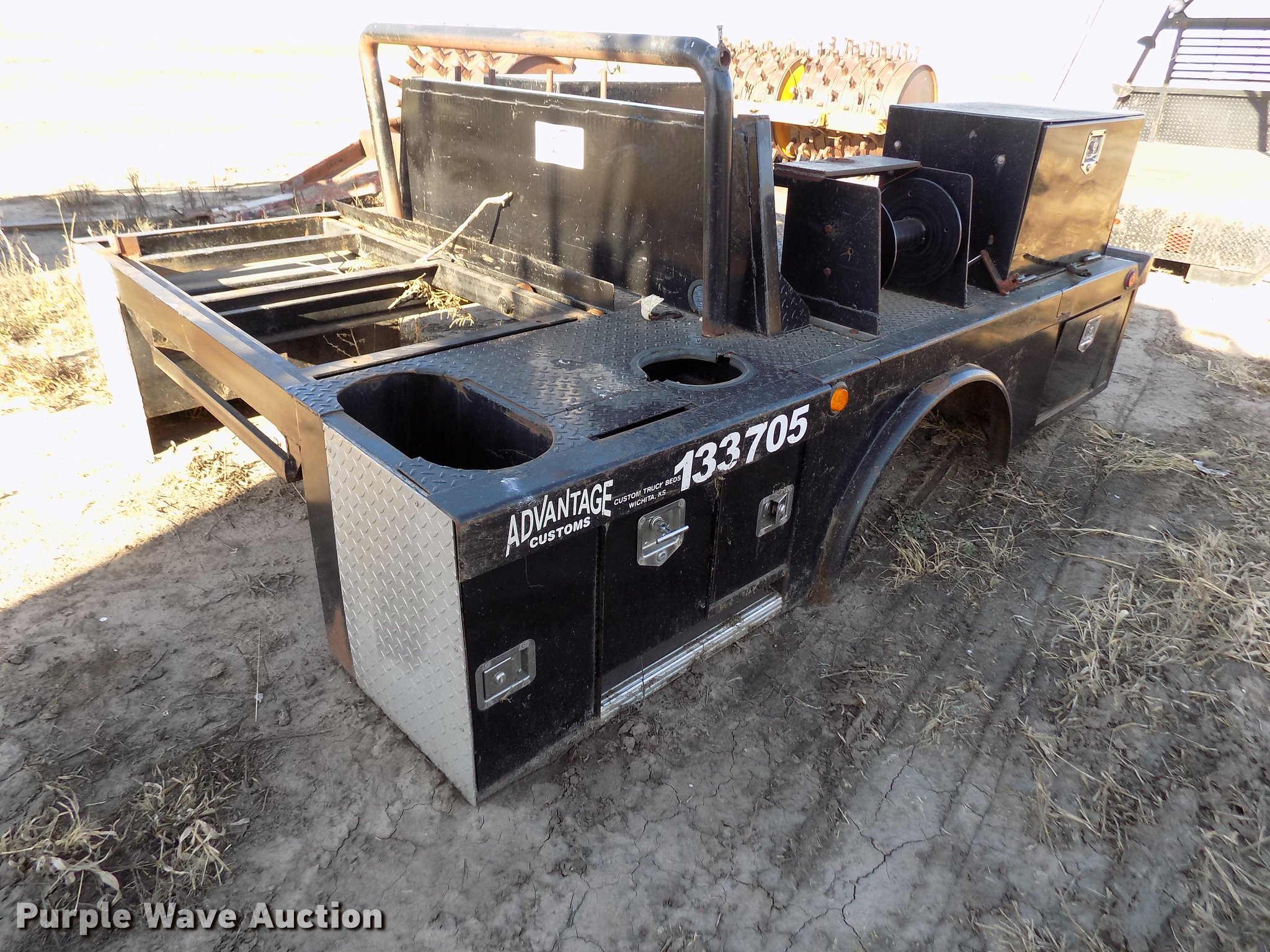 Advantage Customs welding bed in Colby, KS Item DB9055 sold Purple Wave