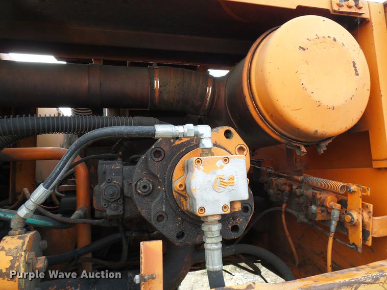 image for item DB2027 1994 Daewoo DH280 excavator