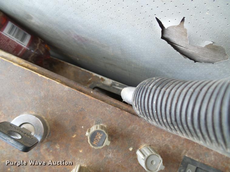 image for item DB2027 1994 Daewoo DH280 excavator