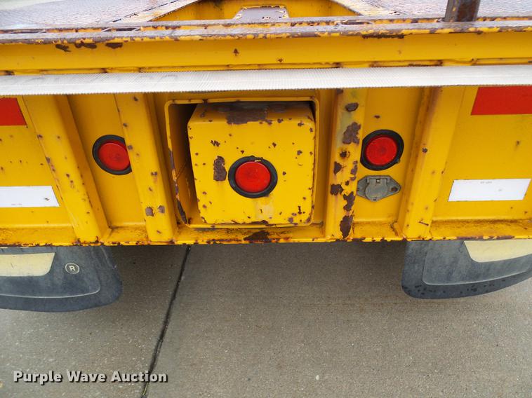 image for item DB2031 2004 CZ Engineering CZ12KP pole trailer