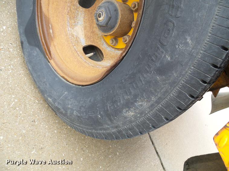 image for item DB2031 2004 CZ Engineering CZ12KP pole trailer