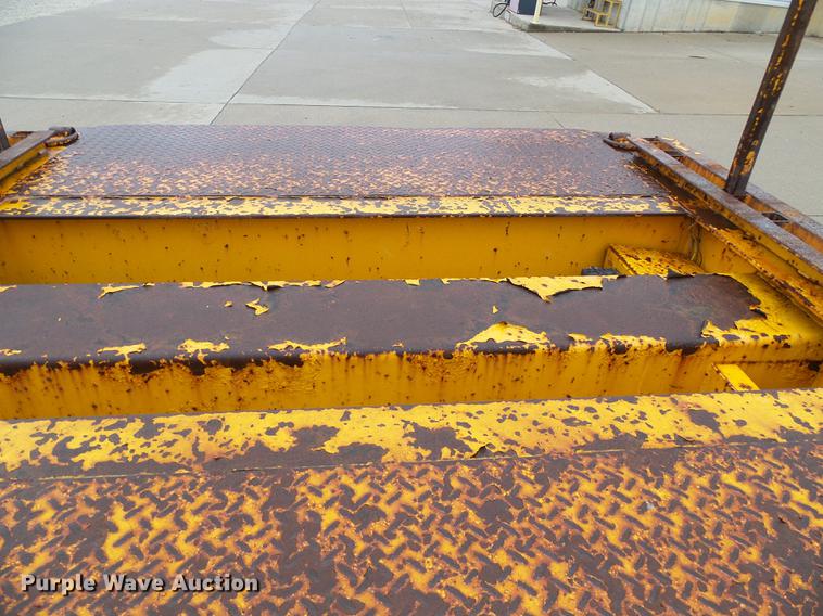 image for item DB2031 2004 CZ Engineering CZ12KP pole trailer