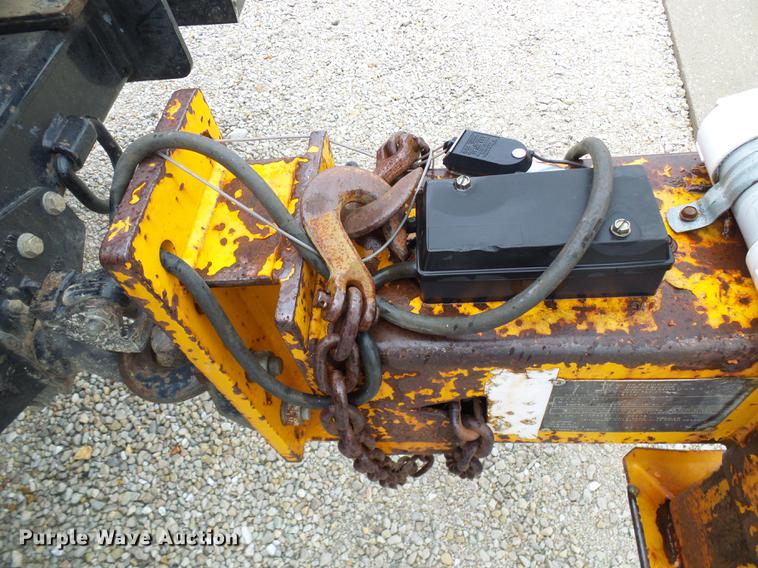 image for item DB2031 2004 CZ Engineering CZ12KP pole trailer