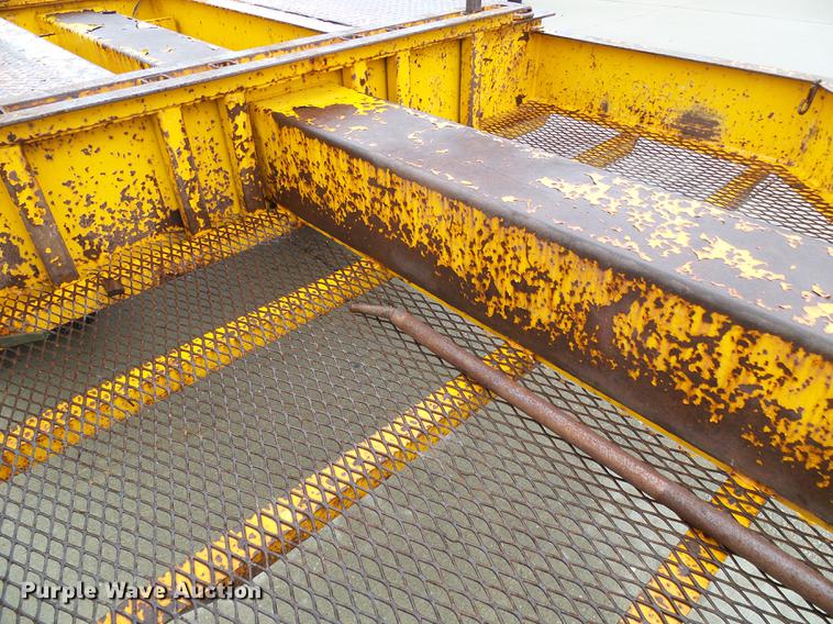 image for item DB2031 2004 CZ Engineering CZ12KP pole trailer