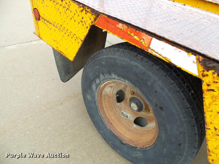 image for item DB2031 2004 CZ Engineering CZ12KP pole trailer