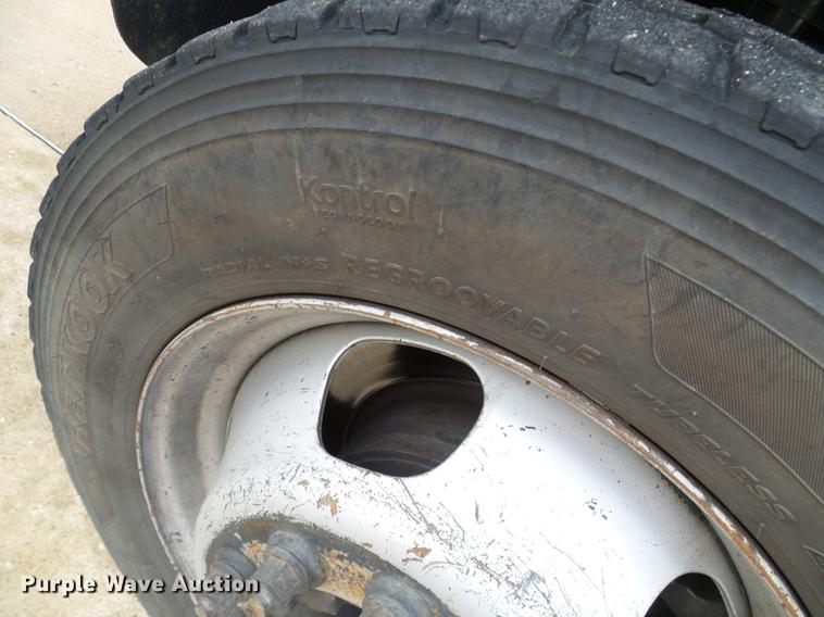 image for item DB2032 2009 Dodge Ram 5500 bucket truck