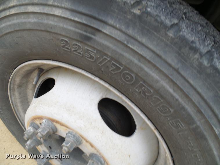 image for item DB2032 2009 Dodge Ram 5500 bucket truck