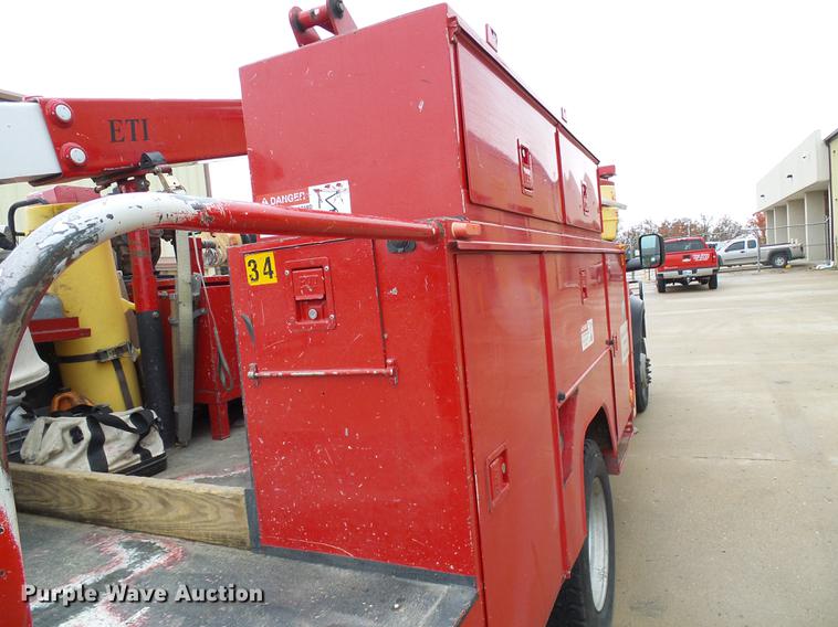 image for item DB2032 2009 Dodge Ram 5500 bucket truck