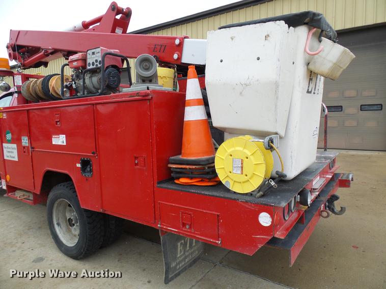 image for item DB2032 2009 Dodge Ram 5500 bucket truck