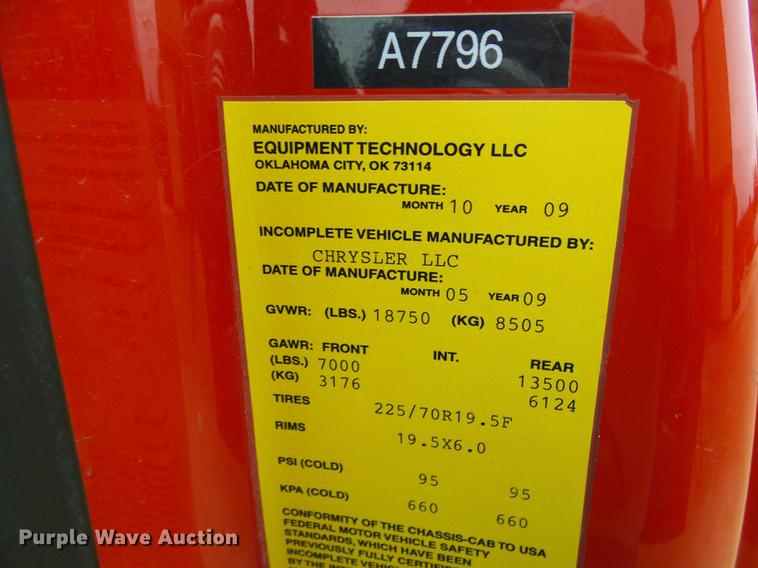 image for item DB2032 2009 Dodge Ram 5500 bucket truck