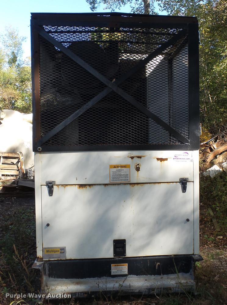 image for item DB7071 2005 Caterpillar XQ400 ISO generator