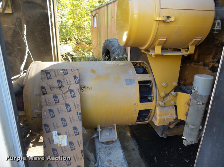 image for item DB7071 2005 Caterpillar XQ400 ISO generator