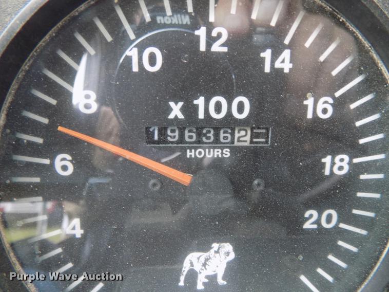 image for item DB8501 1994 Mack CH613 semi truck