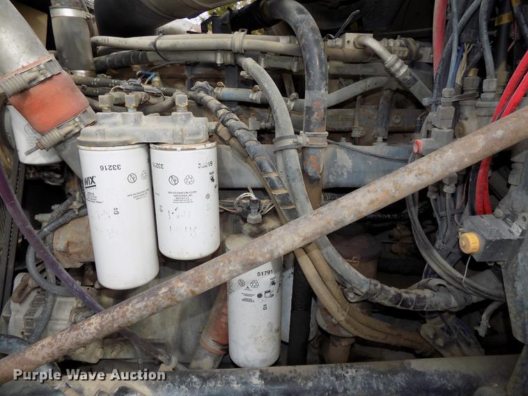 image for item DB8501 1994 Mack CH613 semi truck