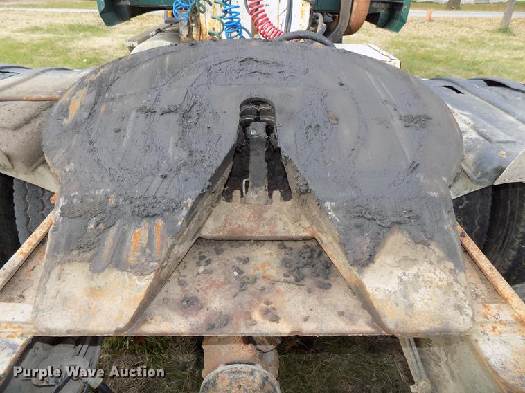 image for item DB8501 1994 Mack CH613 semi truck