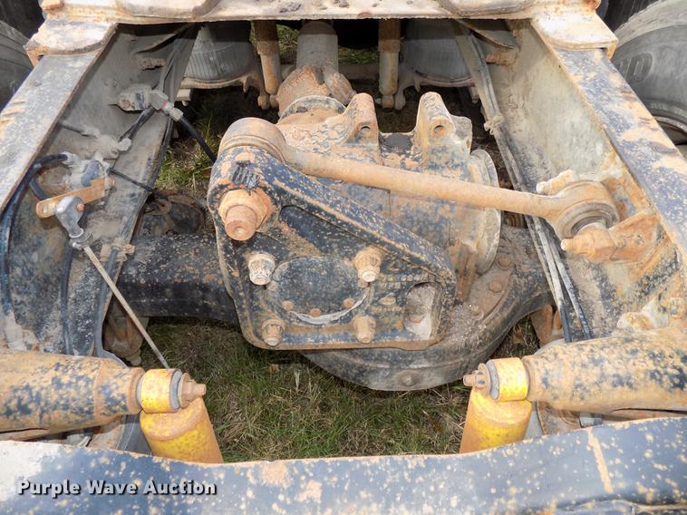 image for item DB8501 1994 Mack CH613 semi truck