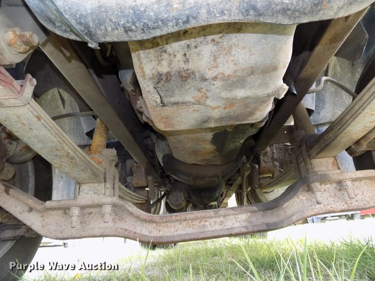 image for item DB8501 1994 Mack CH613 semi truck