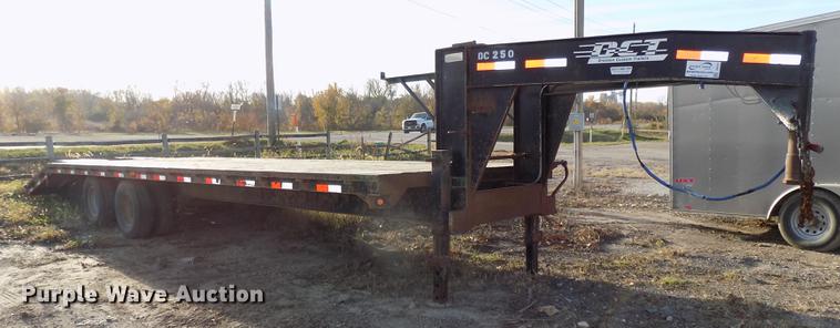 image for item DB8512 2003 Dresser Custom 830GBT-20 equipment trailer