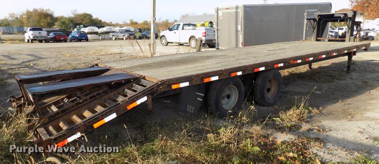 image for item DB8512 2003 Dresser Custom 830GBT-20 equipment trailer