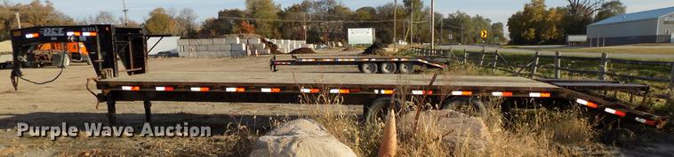 image for item DB8512 2003 Dresser Custom 830GBT-20 equipment trailer