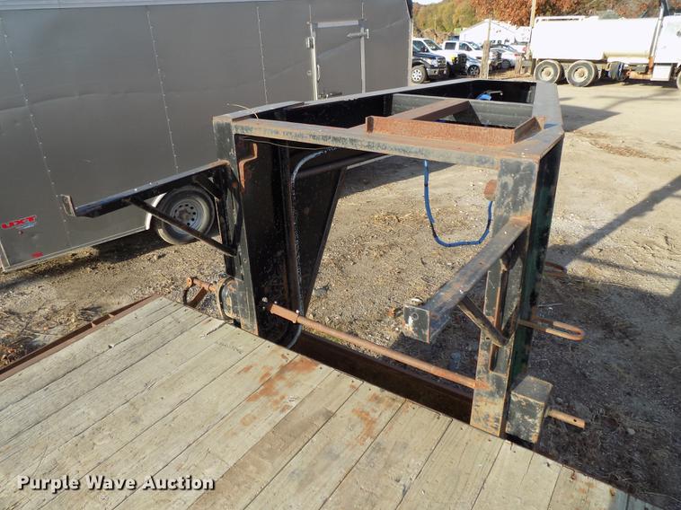 image for item DB8512 2003 Dresser Custom 830GBT-20 equipment trailer