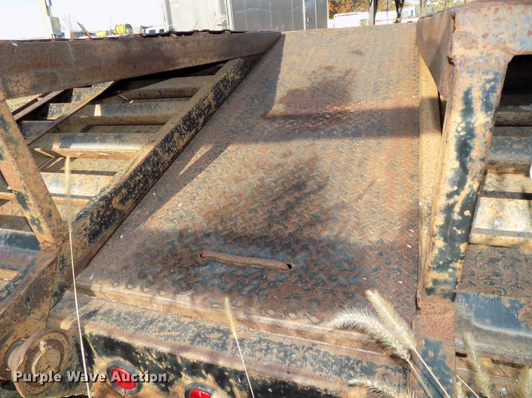 image for item DB8512 2003 Dresser Custom 830GBT-20 equipment trailer