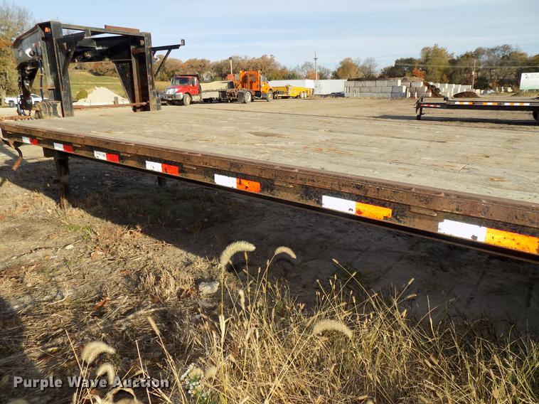 image for item DB8512 2003 Dresser Custom 830GBT-20 equipment trailer