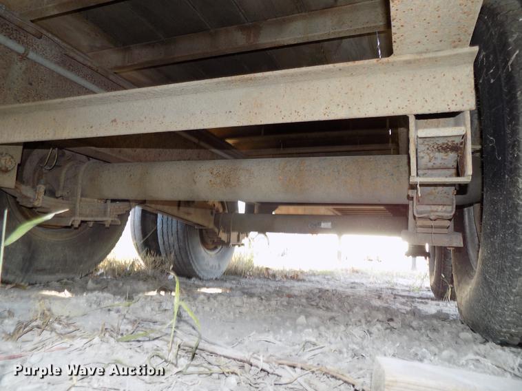 image for item DB8512 2003 Dresser Custom 830GBT-20 equipment trailer