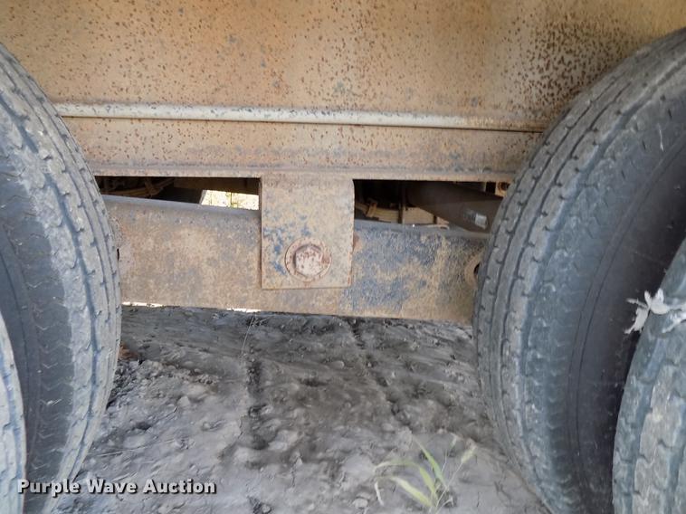 image for item DB8512 2003 Dresser Custom 830GBT-20 equipment trailer