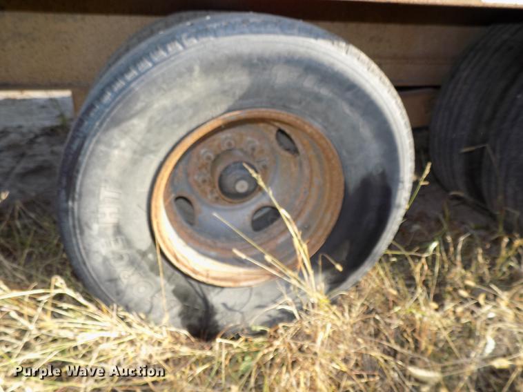 image for item DB8512 2003 Dresser Custom 830GBT-20 equipment trailer