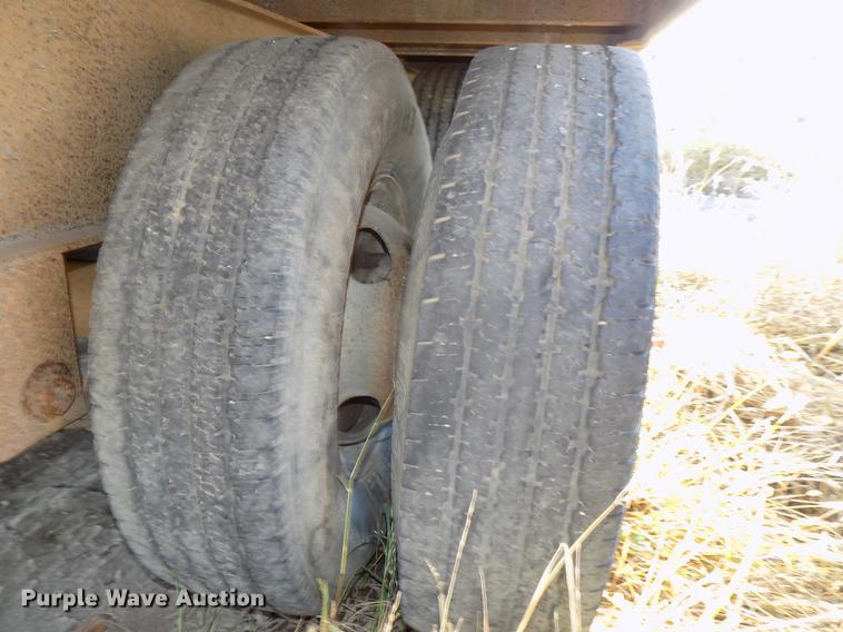 image for item DB8512 2003 Dresser Custom 830GBT-20 equipment trailer