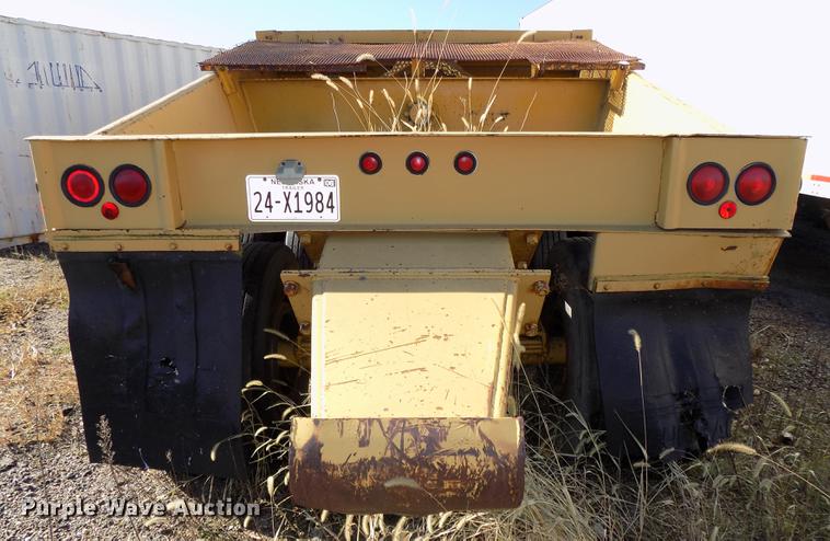 image for item DB8528 1992 Load King 2030 bottom dump trailer