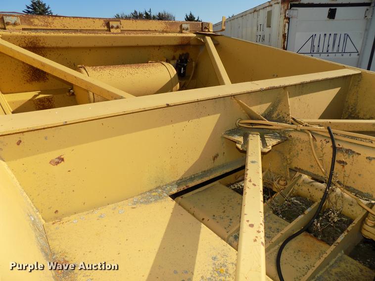 image for item DB8528 1992 Load King 2030 bottom dump trailer
