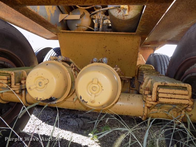 image for item DB8528 1992 Load King 2030 bottom dump trailer