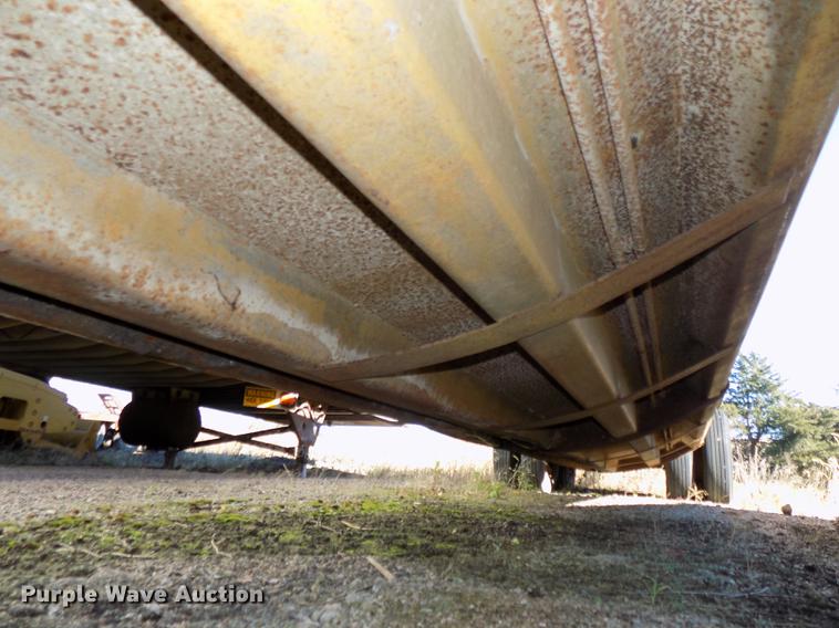 image for item DB8528 1992 Load King 2030 bottom dump trailer