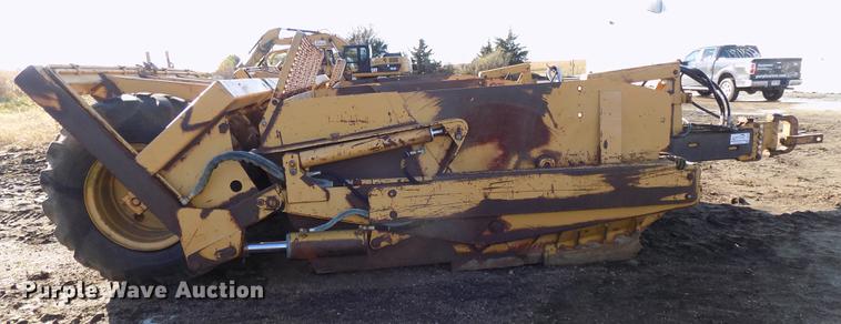 image for item DB8530 1999 Reynolds 14CS scraper