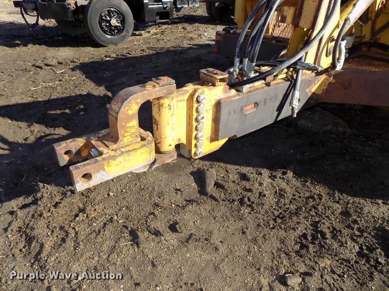 image for item DB8530 1999 Reynolds 14CS scraper