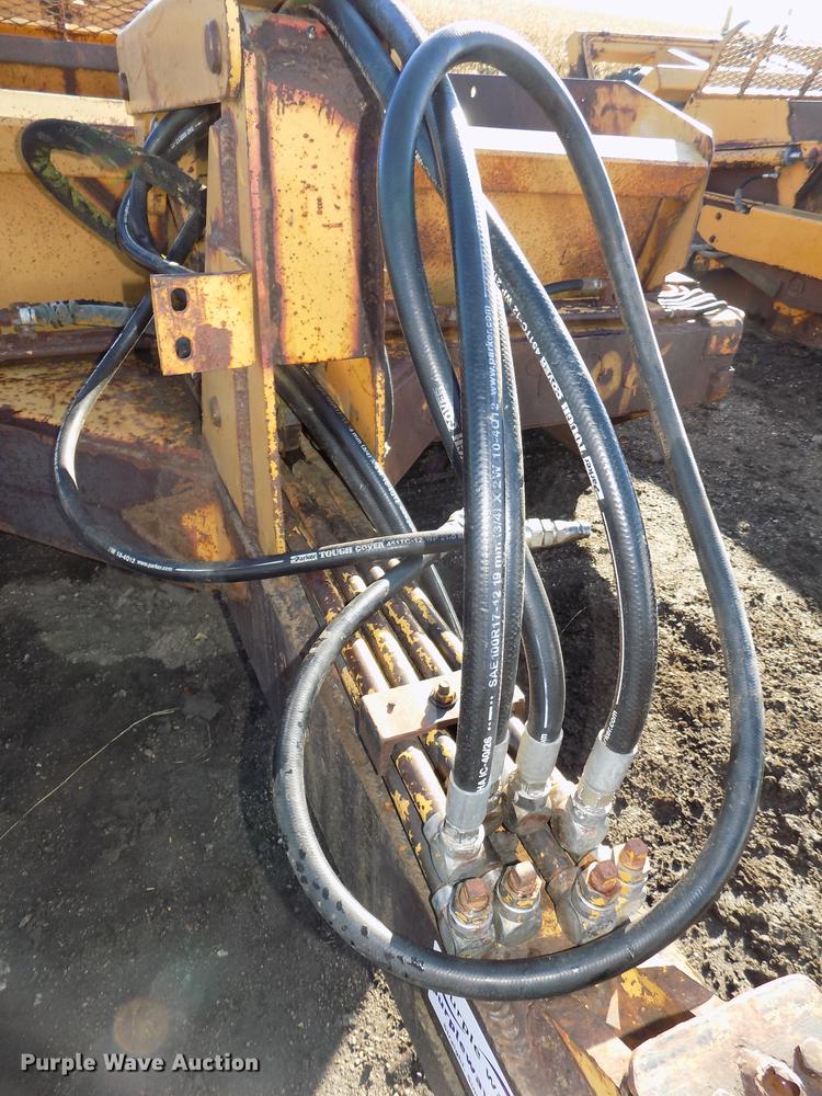 image for item DB8530 1999 Reynolds 14CS scraper