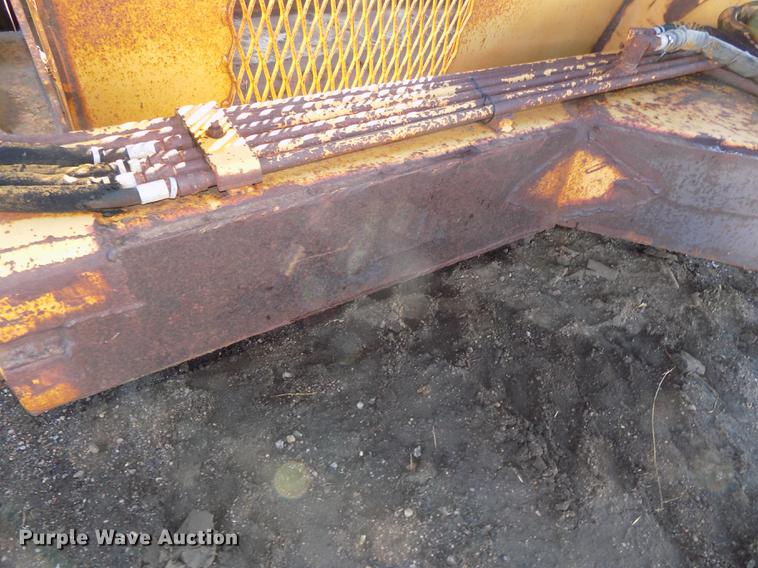 image for item DB8530 1999 Reynolds 14CS scraper