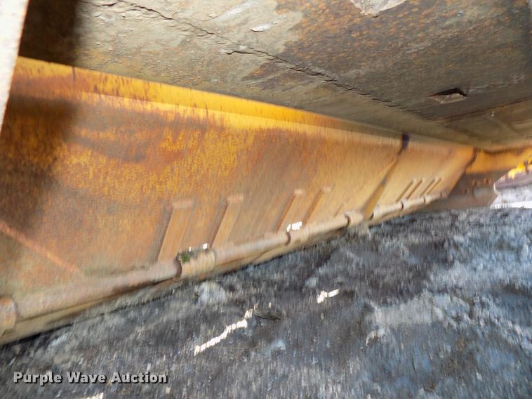 image for item DB8530 1999 Reynolds 14CS scraper