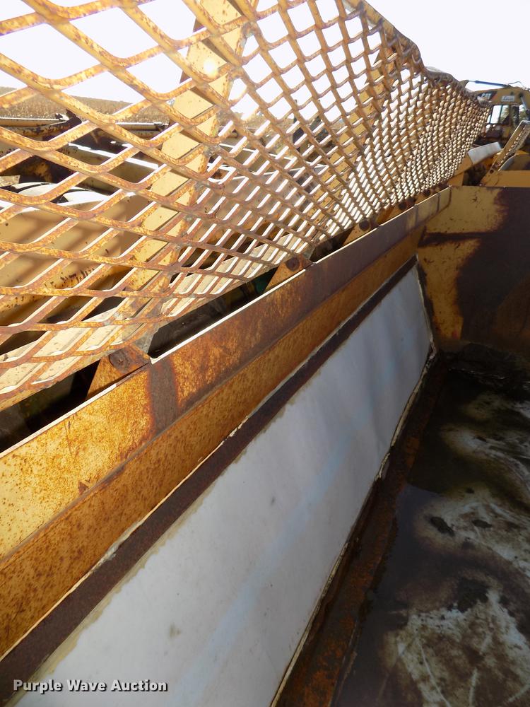 image for item DB8530 1999 Reynolds 14CS scraper