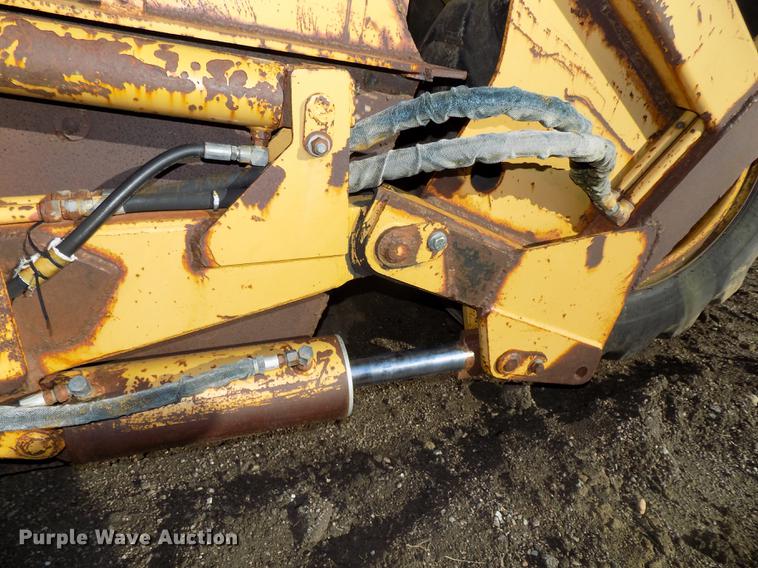 image for item DB8530 1999 Reynolds 14CS scraper