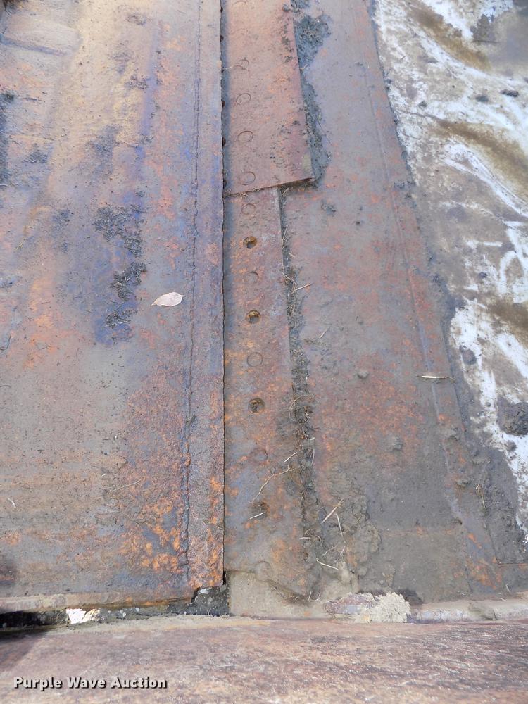 image for item DB8530 1999 Reynolds 14CS scraper