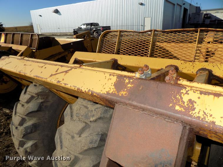 image for item DB8530 1999 Reynolds 14CS scraper