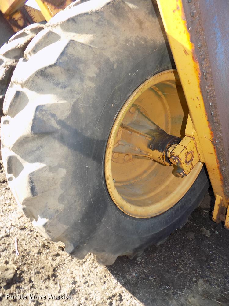 image for item DB8530 1999 Reynolds 14CS scraper