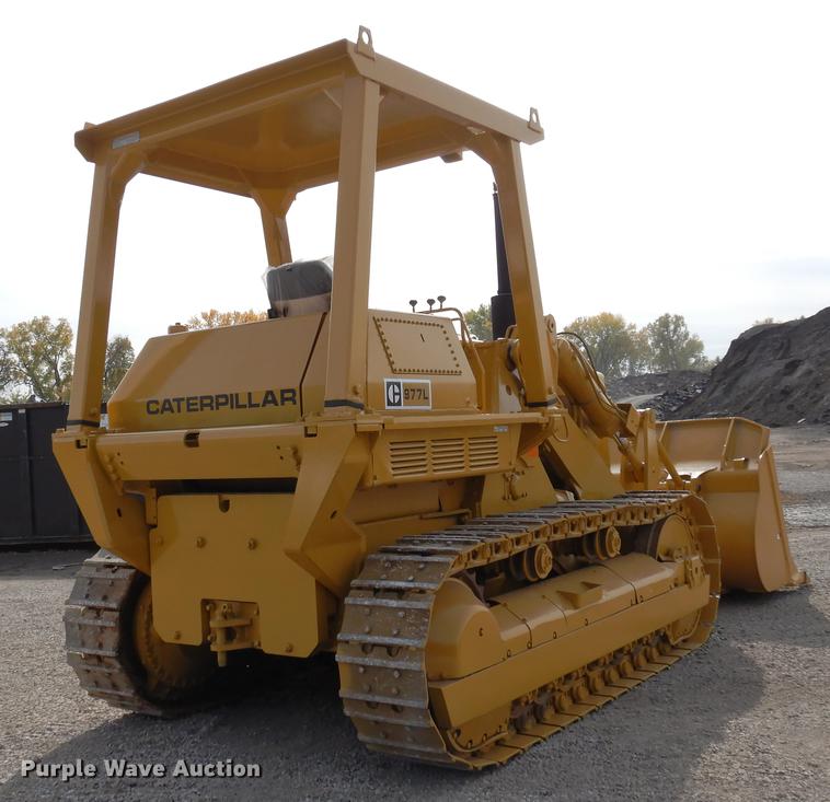 image for item DB9340 1977 Caterpillar 977L track loader
