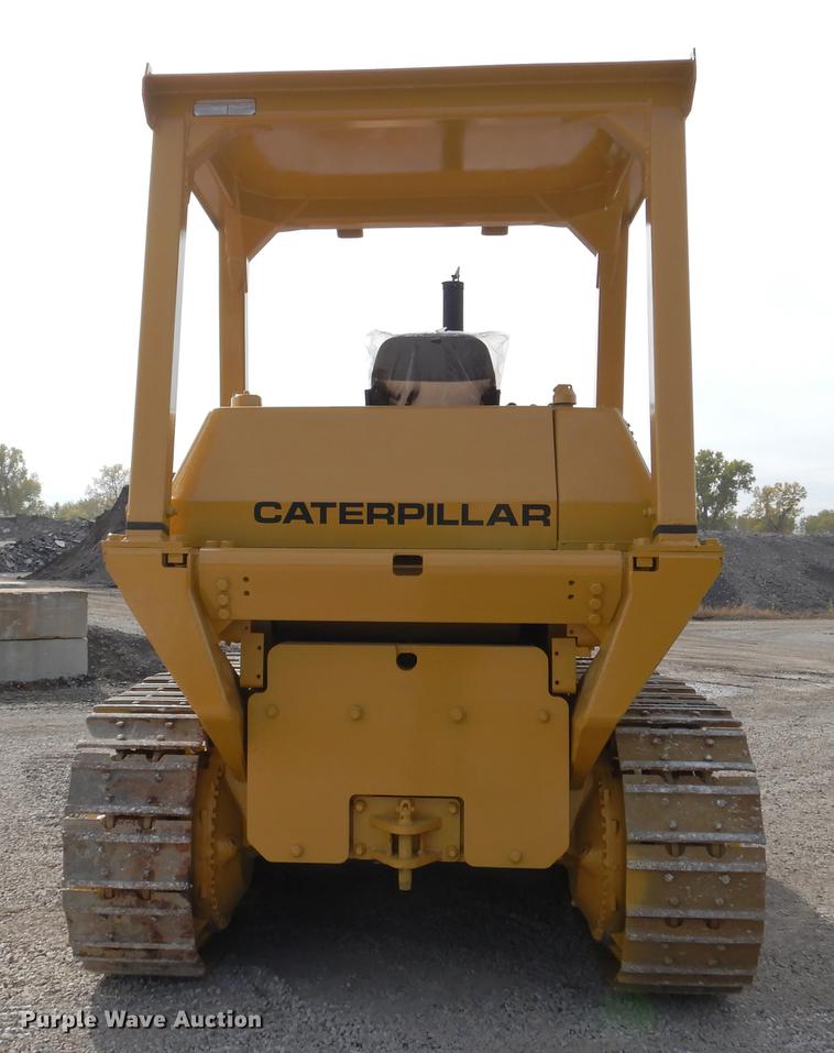 image for item DB9340 1977 Caterpillar 977L track loader