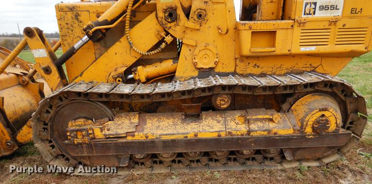 image for item DB9345 1978 Caterpillar 955L track loader